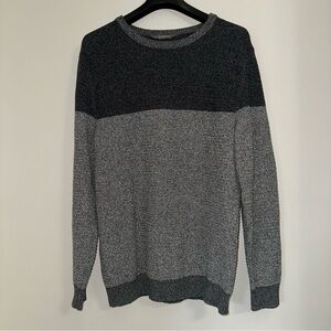 Denver Hayes Men’s Sweater size L